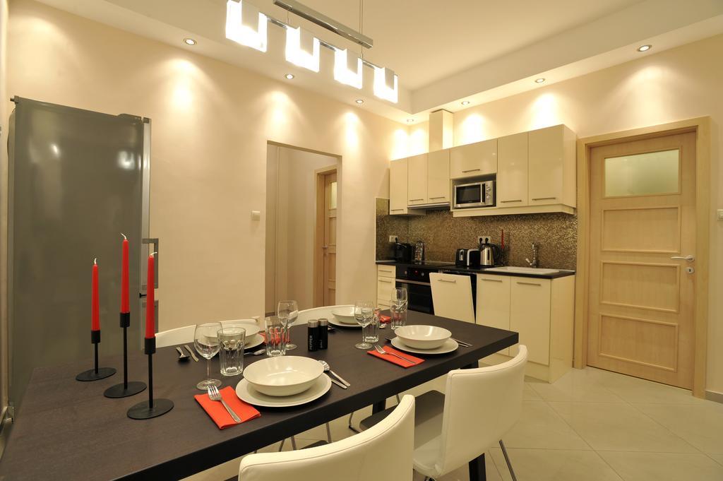 Synagogue Dream Home In The Center บูดาเปสต์ ภายนอก รูปภาพ